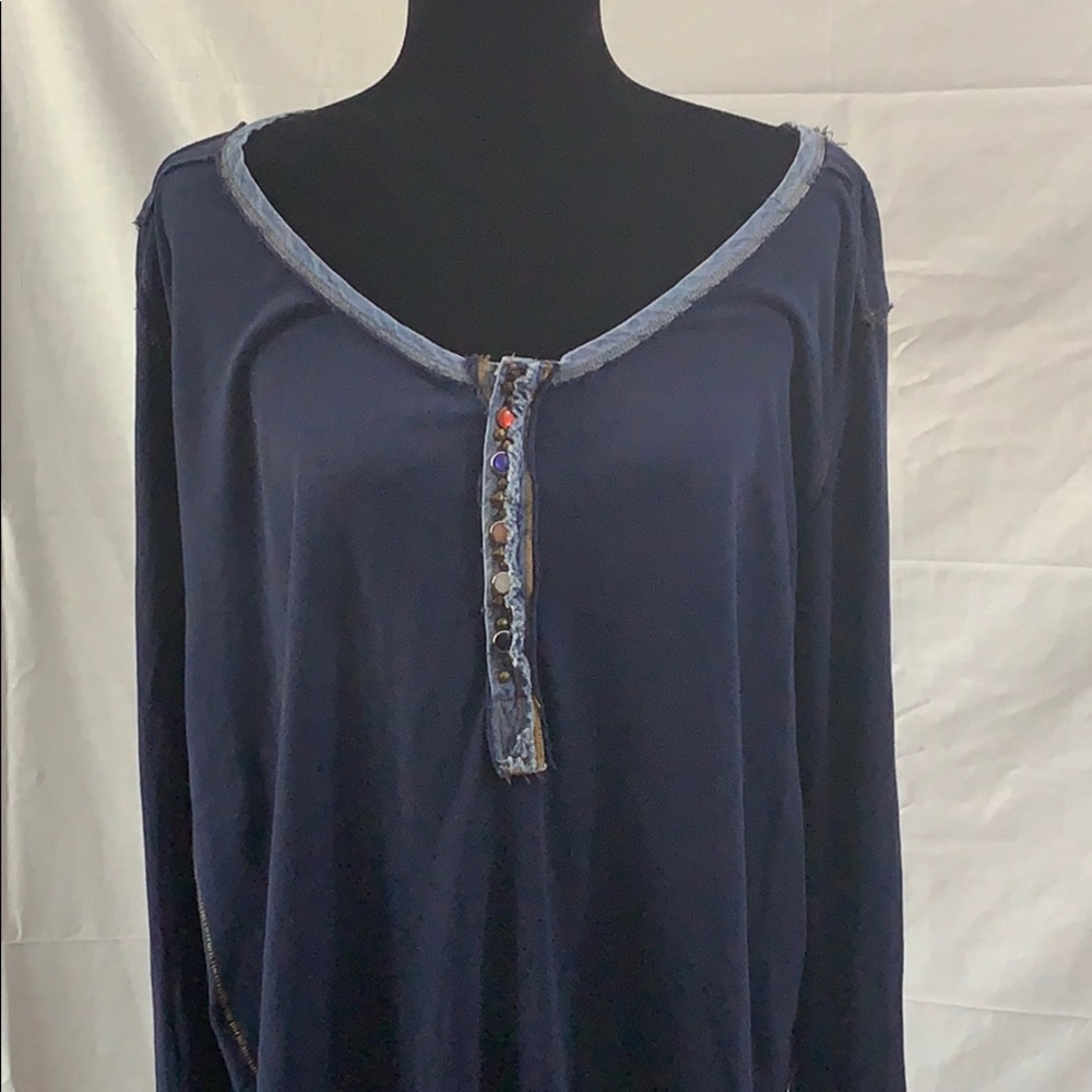 Long sleeve Tee